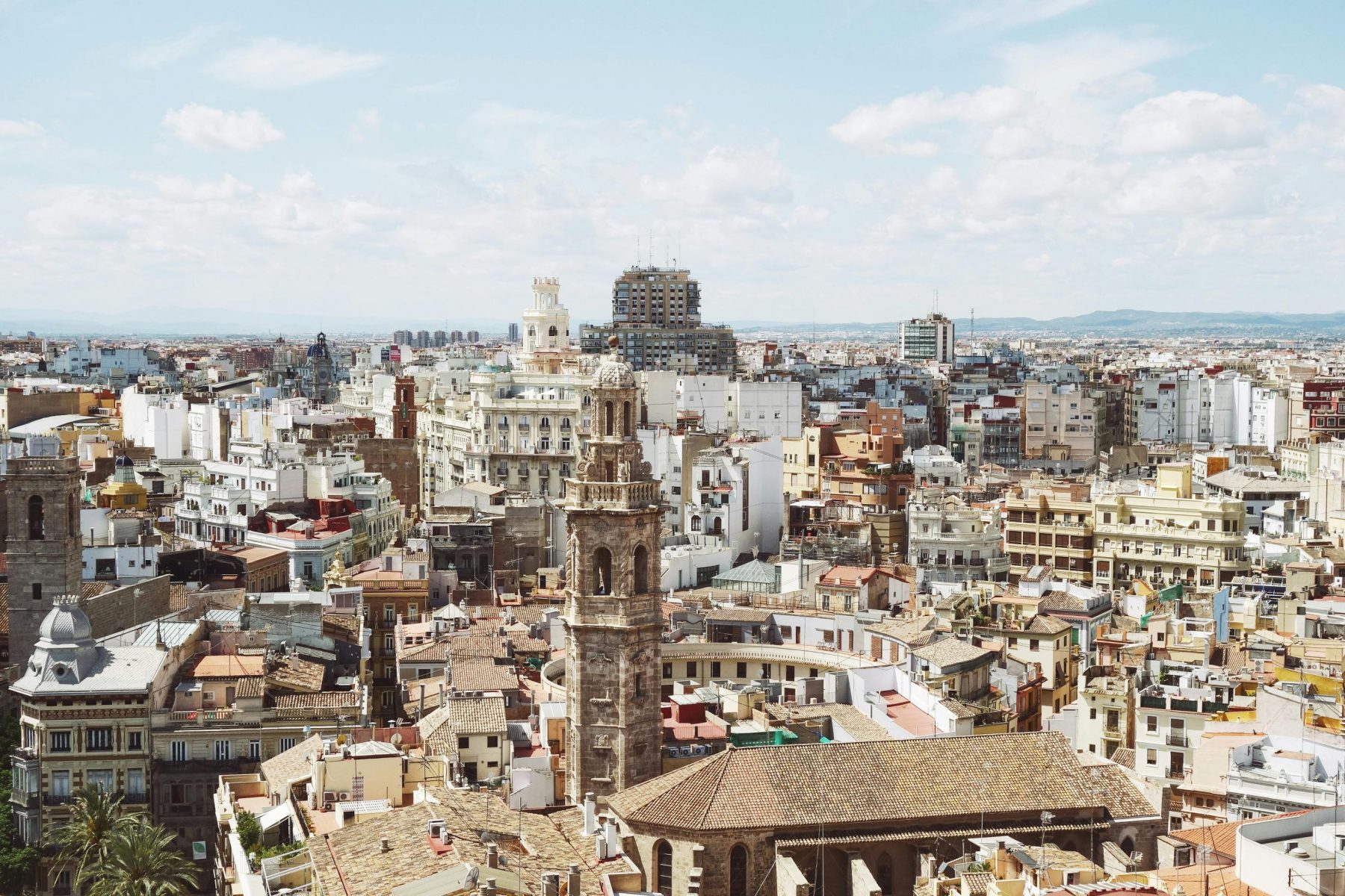 Een uitzicht over de stad Valencia.